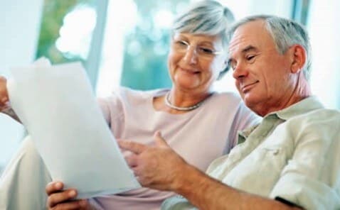 Thumbnail for Blog Article: Annuity Payments Vs. Lump-Sum Payments: Pros and Cons of Each Payment Method