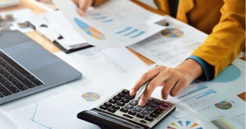 Thumbnail for Blog Article: Gross Profit vs. Net Income