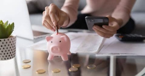Thumbnail for Blog Article: CDs vs. Bonds: Differences And Pros & Cons of Each