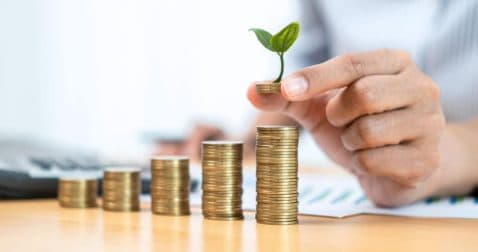 Thumbnail for Blog Article: How to Handle Unexpected Expenses Without Going Into Debt