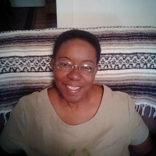Mary R. avatar image