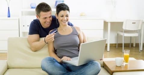 Thumbnail for Blog Article: Which Credit Cards Offer Anniversary Bonuses?