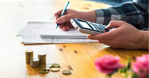 Thumbnail for Blog Article: Financial Aid: Ultimate Guide on Getting Money for College