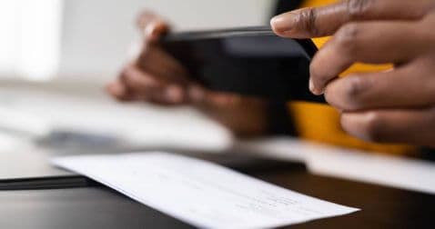 Thumbnail for Blog Article: How To Deposit a Paper Check on Cash App – Complete Guide