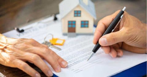Thumbnail for Blog Article: Credit Unions vs. Banks for Mortgages