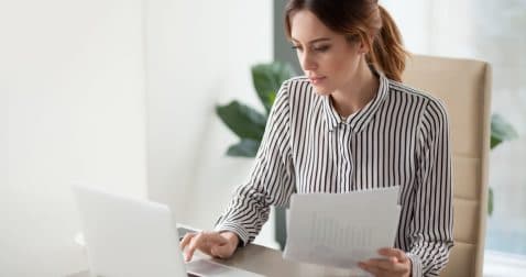 Thumbnail for Blog Article: Discover vs LightStream: Which Personal Loan Lender Should You Choose